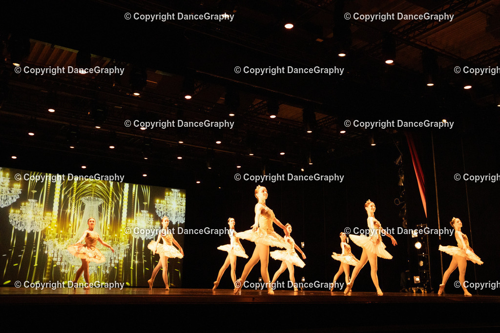 GPHY4517 | DanceGraphy - Realisiert mit Pictrs.com