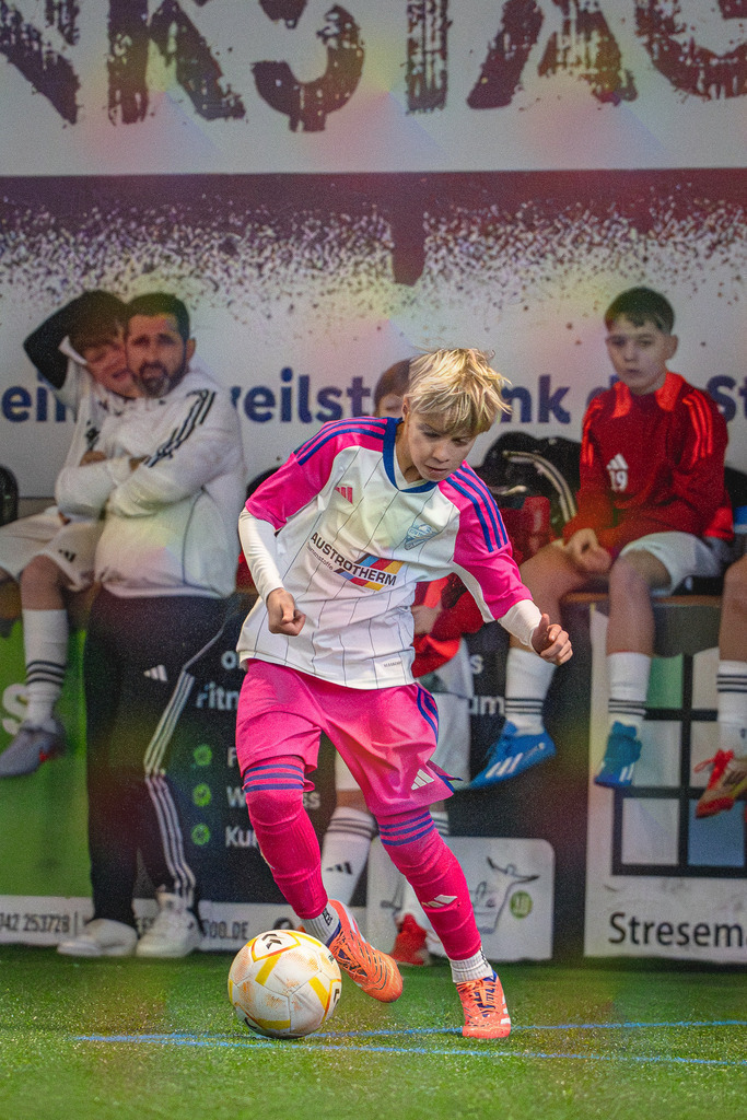 blr.pics-160 | Professionelle Fußball- und Sportfotografie. Spielbilder online ansehen und kaufen – Einzelbilder oder komplette Galerien in hoher Qualität. - Realisiert mit Pictrs.com