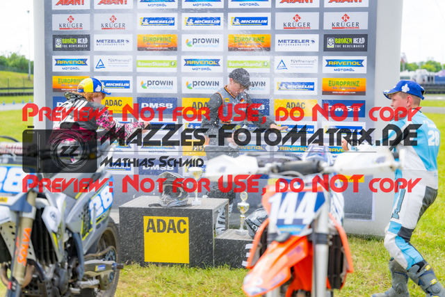 MaZZes_FotoMatrix_240623_6021986_7218 | S3