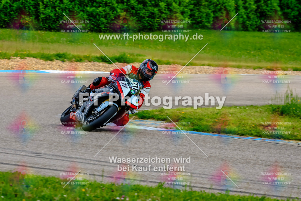 MotoTeam-8833 | Hier findet Ihr Bilder von Touristenfahrten auf der Nürburgring Nordschleife oder von anderen Veranstaltungen die ich besucht habe. Viel Spass beim Durch Schauen 