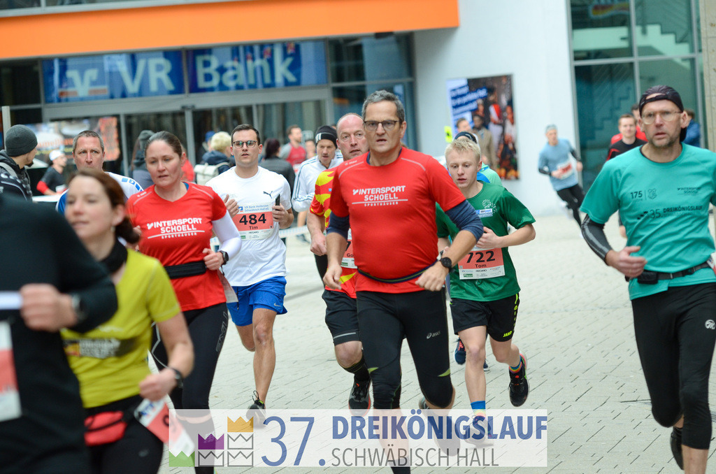 VR Bank Hauptlauf 10000m | 3 Koenigslauf 2023 - Realisiert mit Pictrs.com