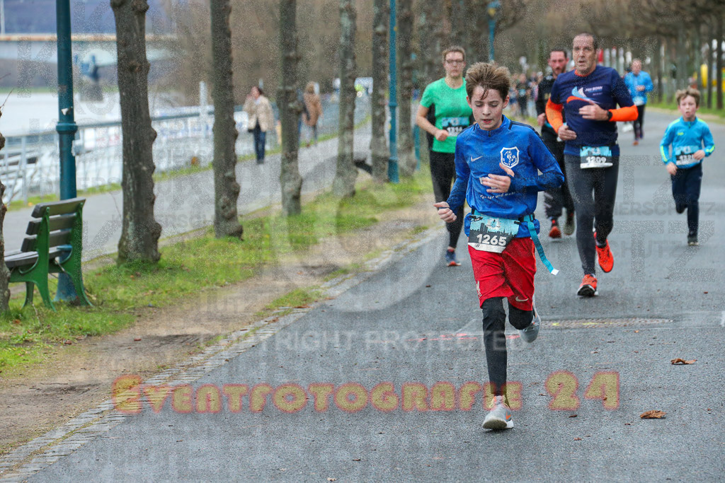 221231_1022_EX1_6757 | Sportfotografie im Rhein-Sieg Kreis, Köln, Bonn, NRW, Rheinland Pfalz, Hessen, etc. Unser Tätigkeitsfeld umfasst den Laufsport vom Volkslauf über den Marathon, Duathlon, Triathon bis zum Ultralauf wie Kölnpfad Ultra oder Schindertrail.