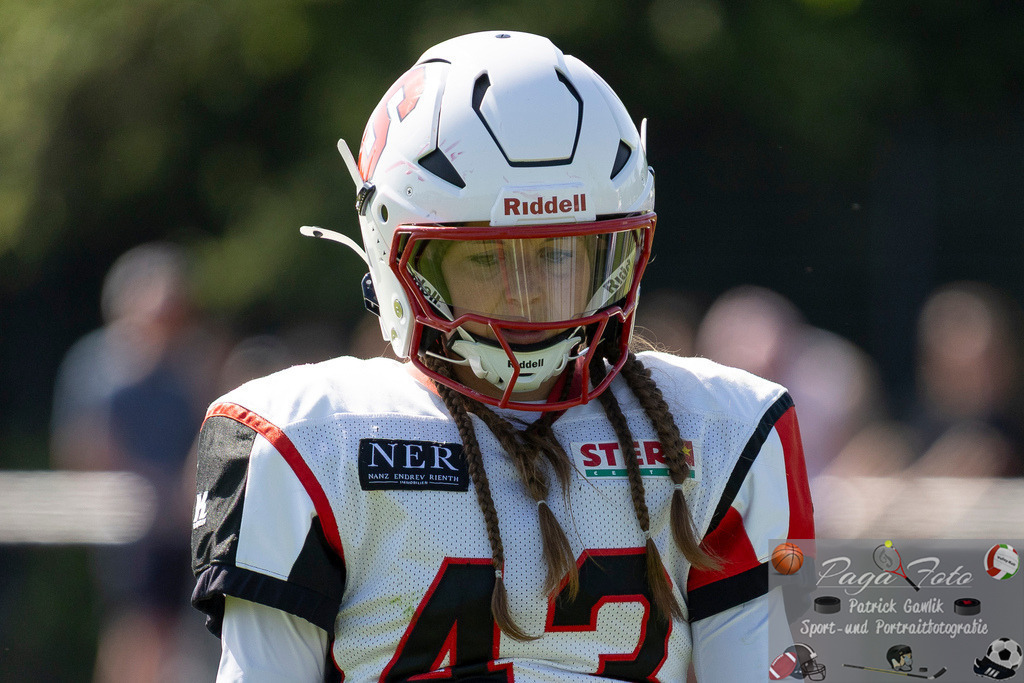 GFLW 1: German Football League Women 1: Rodgau Pioneers Ladies - Stuttgart Scorpions Sisters, 07.06.2026 | Melina Locher (Stuttgart Scorpions Sisters #43), Freisteller, Portrait / Porträt, Rodgau Pioneers Ladies - Stuttgart Scorpions Sisters, Rodgau, Maingau-Energie-Stadion "Am Weichsee", 7.6.2026 - Realisiert mit Pictrs.com