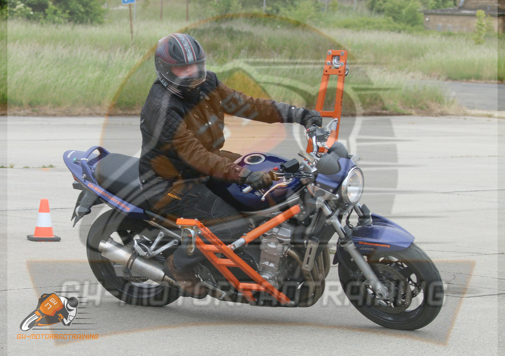 IMG_0070 | gh-motorradtraining-foto.de - Realisiert mit Pictrs.com