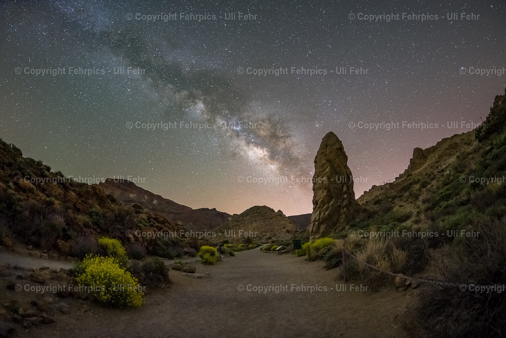 Milkyway at Roques de Garcia | Fehrpics - hochwertige Fotoprodukte rund um Landschaft, Natur, Sterne & Milchstraße. - Realisiert mit Pictrs.com