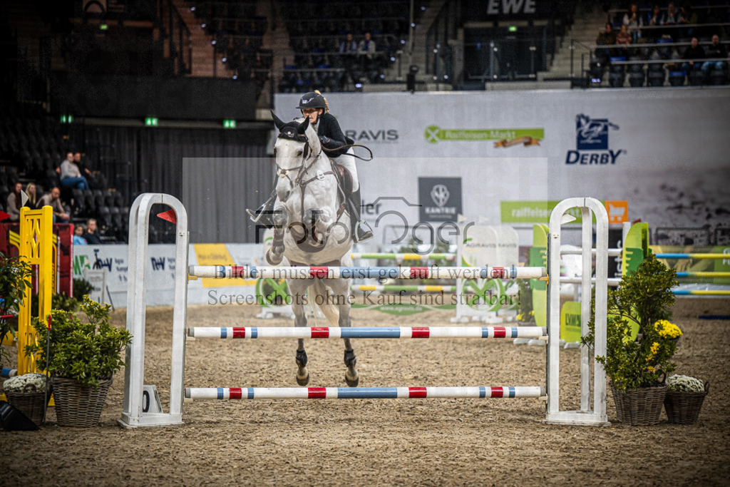 DOS_1075 | Entdecke hochwertige Reitturnierfotos von Foto Oger. Professionell, emotional und authentisch – jetzt Lieblingsmomente im Shop bestellen.Deutschlandweite Turnierfotografie. - Realisiert mit Pictrs.com