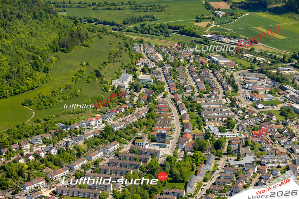 Luftaufnahme von Oberkochen - Die Luftaufnahme wurde 2025 vom UL-Flugzeug heraus erstellt ( keine Drohne ) - Hochauflösende Luftaufnahme - für professionelle Ausdrucke geeignet. Die Geschenkidee !Mit Lizenz und Bildrechte bestellbar