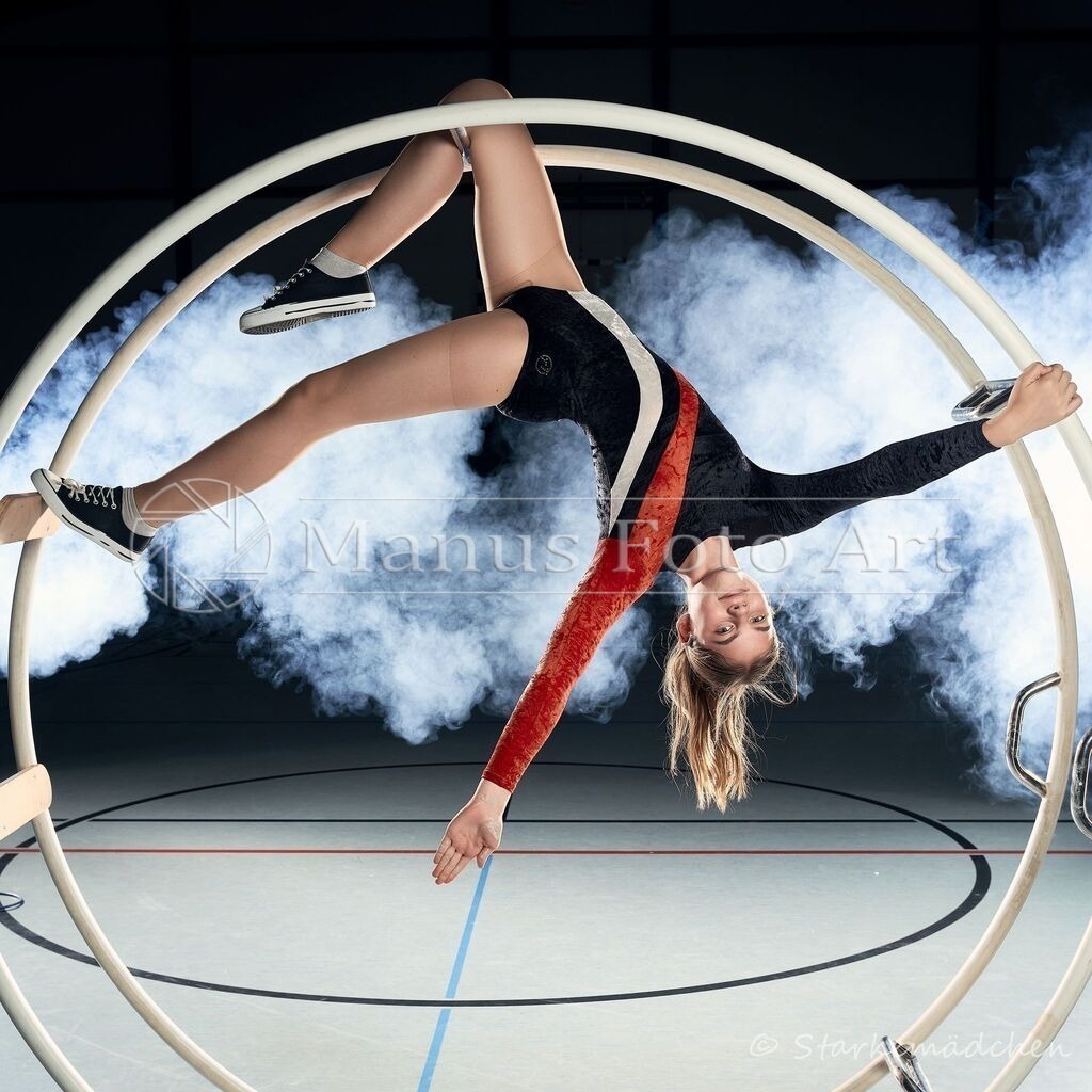 DSC00581 | Professionelle Sportfotografie in Hamburg, Schleswig-Holstein und Niedersachsen – spezialisiert auf Rhönrad, Geräteturnen, Leistungsturnen und rhythmische Sportgymnastik. Bundesweite Begleitung von Rhönrad-Events. Jetzt Sport-Fotos - Realisiert mit Pictrs.com