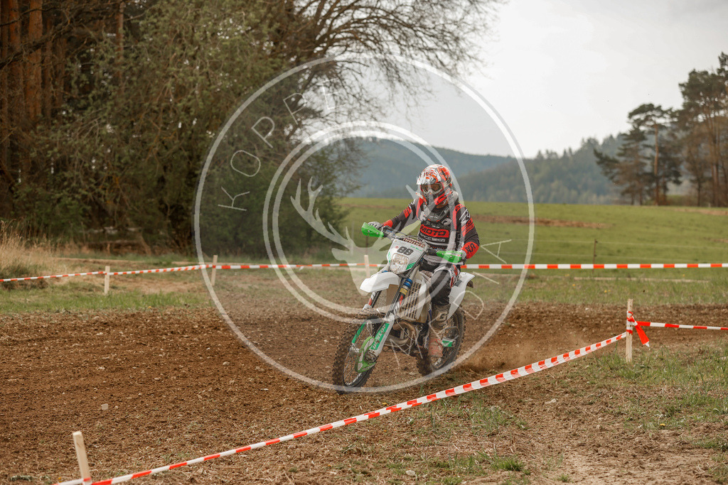 4TaktLauf1-816 | koppe-media - Realisiert mit Pictrs.com