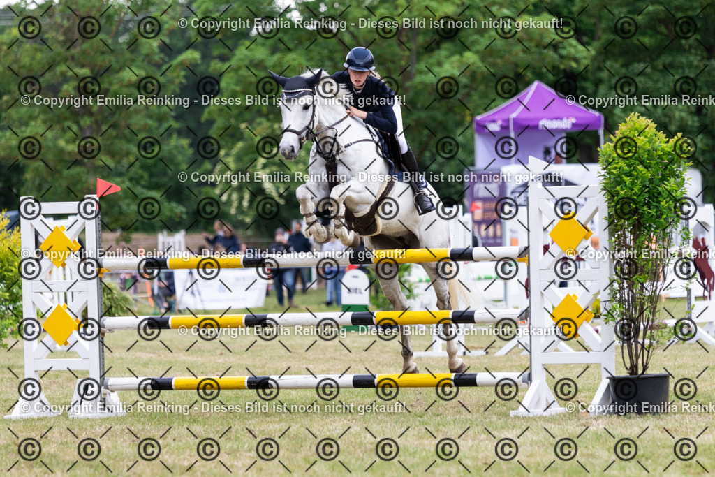 CL5A8371 | Emilia Reinking Fotografie - Realisiert mit Pictrs.com