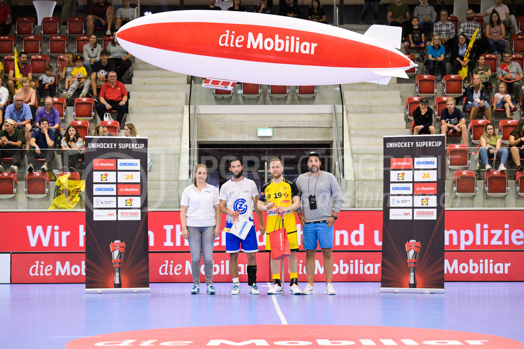 GC Unihockey vs HC Rychenberg - 27. August 2022 | GC Unihockey vs HC Rychenberg
AXA Arena, Winterthur
bestplaner Christoph Meier (#25 GC Unihockey) und Noah Püntener (#19 HC Rychenberg).
Bild: Sportfotografie Markus Aeschimann | www.markus-aeschimann.ch - Realisiert mit Pictrs.com