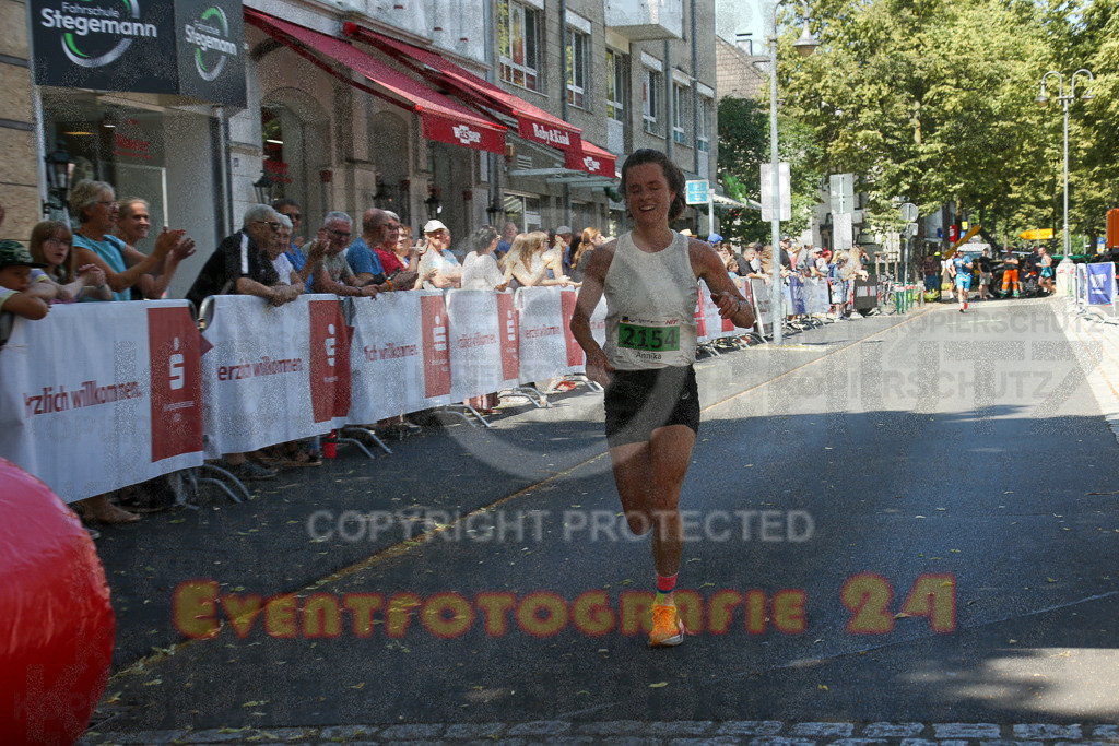 250621_1144_EX1_3916 | Sportfotografie im Rhein-Sieg Kreis, Köln, Bonn, NRW, Rheinland Pfalz, Hessen, etc. Unser Tätigkeitsfeld umfasst den Laufsport vom Volkslauf über den Marathon, Duathlon, Triathon bis zum Ultralauf wie Kölnpfad Ultra oder Schindertrail.