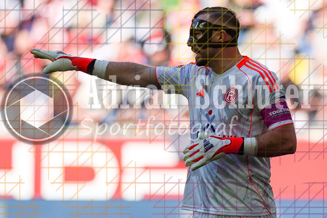 22.03.2026, GER, Fussball, Herren, 2. BL, Saison 2025/2026, Fortuna Düsseldorf - Hertha BSC Berlin | Florian Kastenmeier (Fortuna Düsseldorf) gestikuliert, Gestik 