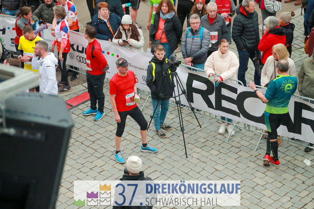 VR Bank Hauptlauf 10000m | 3 Koenigslauf 2023 - Realisiert mit Pictrs.com