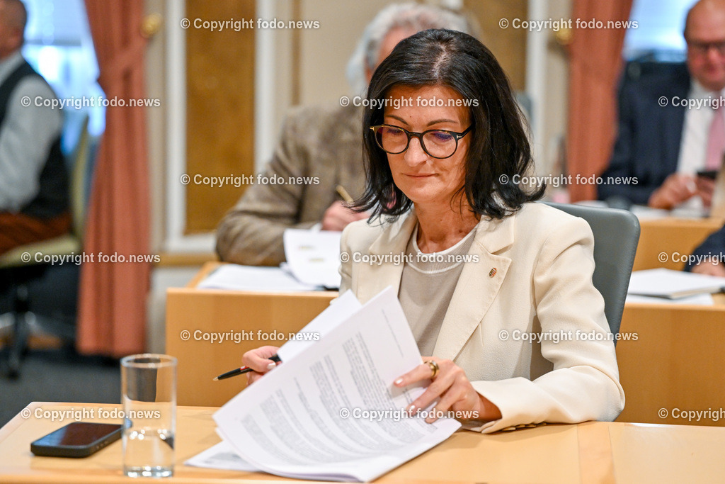 Landhaus Linz_ Promenade_ Landtagssitzung_ 24.10.2024-45 | 24.10.2024, Landhaus Linz AUT, Promenade, Landtagssitzung, im Bild Margit Angerlehner (VP, Klubobfrau)