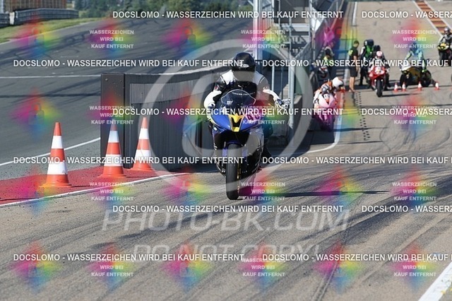 2016-07-01-PBK-1146 | Sportfotografie; SlowMotion; Video; Rennstrecke; Hafeneger; RSE; Speer; Trackday; Motorsportarena; Hockenheimring; Brno; Most; Barcelona; Valencia, Benny; Kaetzmer;