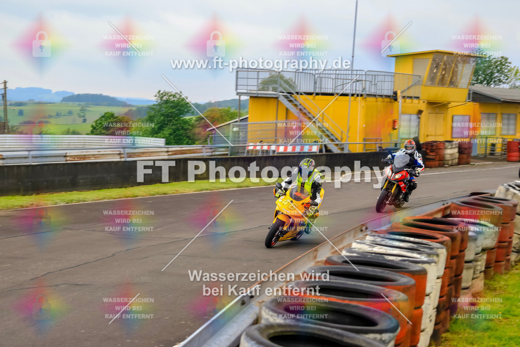 OBK-5480 | Hier findet Ihr Bilder von Touristenfahrten auf der Nürburgring Nordschleife oder von anderen Veranstaltungen die ich besucht habe. Viel Spass beim Durch Schauen 
