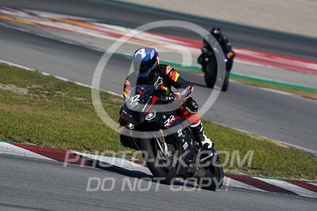 2023_04_07_PBK_17413 | Sportfotografie; SlowMotion; Video; Rennstrecke; Hafeneger; Speer; Racing; RSE; BMW; CBO; Trackday; Motorsportarena; Hockenheimring; Brno; Most; Barcelona; Valencia