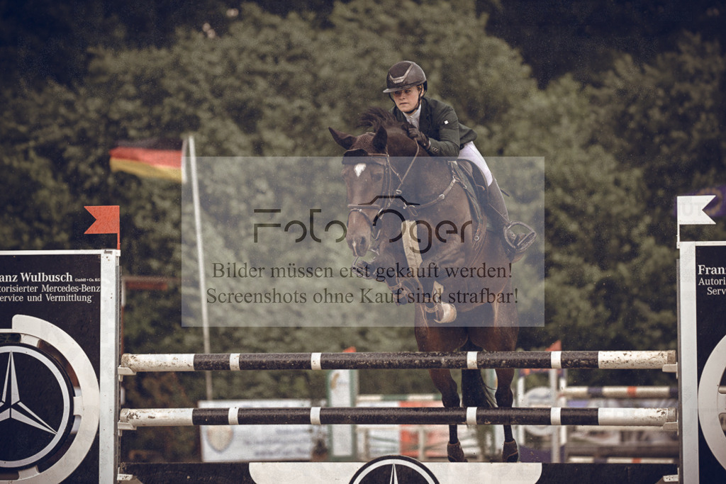 20240531-DOS_7502 | Entdecke hochwertige Reitturnierfotos von Foto Oger. Professionell, emotional und authentisch – jetzt Lieblingsmomente im Shop bestellen.Deutschlandweite Turnierfotografie. - Realized with Pictrs.com