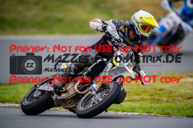 MaZZes_FotoMatrix_220903_5608 | S4