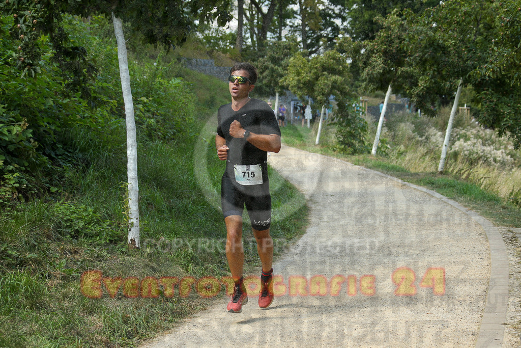 250824_1440_EX1_7102 | Sportfotografie im Rhein-Sieg Kreis, Köln, Bonn, NRW, Rheinland Pfalz, Hessen, etc. Unser Tätigkeitsfeld umfasst den Laufsport vom Volkslauf über den Marathon, Duathlon, Triathon bis zum Ultralauf wie Kölnpfad Ultra oder Schindertrail.