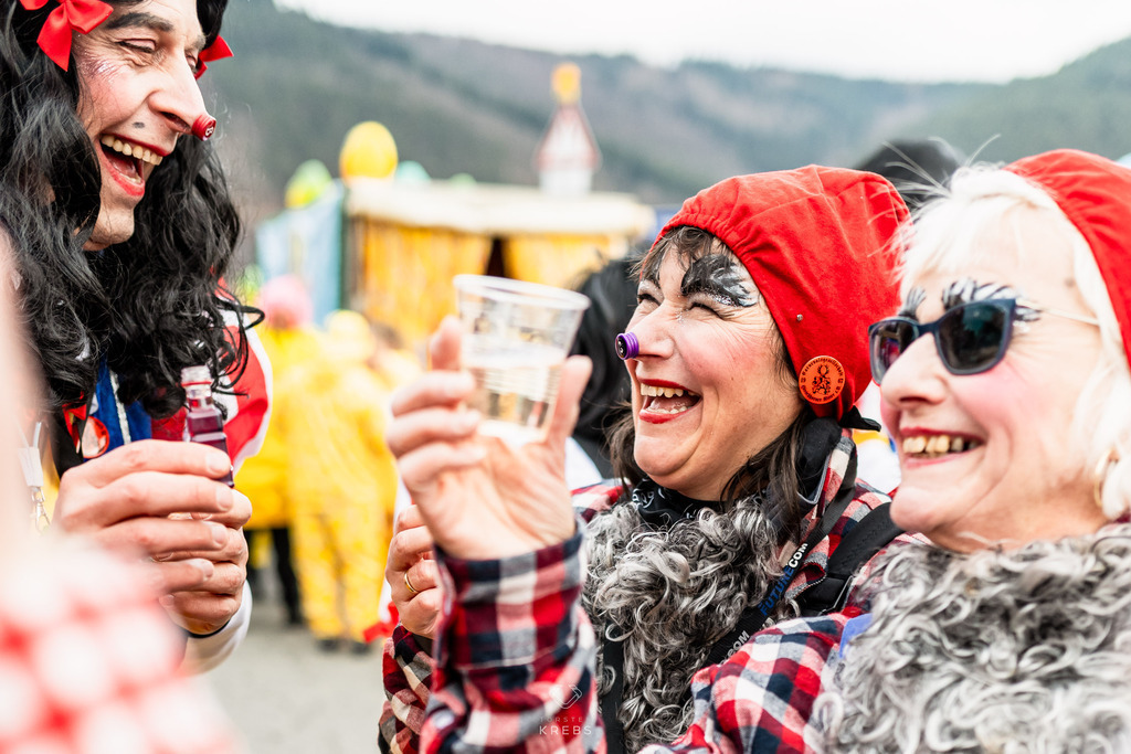 TorstenKrebsCom-FuHirschhorn-037-Z63_1275 | Hochwertige Oldtimer Bilder und der Oldtimer-Kalender. Ein großartiges Weihnachtsgeschenk für Oldtimer-Fans und Oldtimer-Liebhaber.  - Realisiert mit Pictrs.com