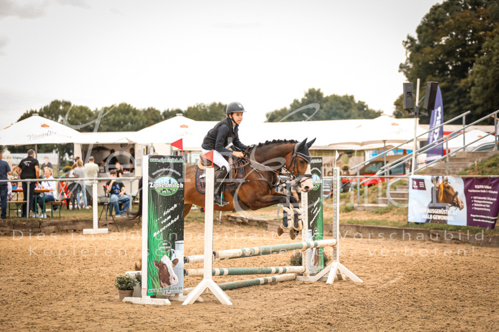 06.SoSpWB00264 | Leoni Ertmer Photography - Realisiert mit Pictrs.com