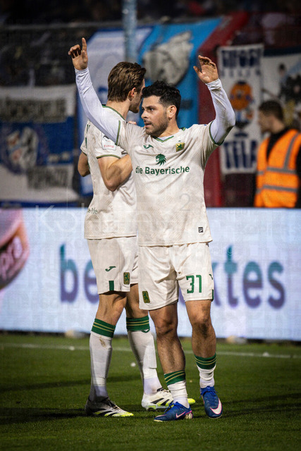 3. Liga: FC Viktoria Köln - TSV 1860 München, 06.03.2026 | Torjubel: Kevin Volland (TSV 1860 München, 31) trifft zum 0:1 ; Köln, 06.03.2026 - 28. Spieltag der 3. Fußball-Liga: FC Viktoria Köln - TSV 1860 München im Sportpark Höhenberg in Köln.Die DFL-Bestimmungen verbieten die Verwendung von Fotografien als Bildsequenzen und / oder Quasi-Videos.