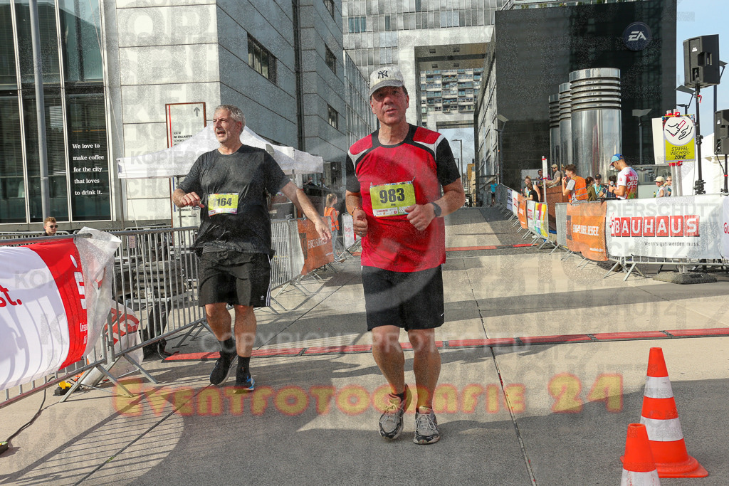 250920_1554_EX1_0803 | Sportfotografie im Rhein-Sieg Kreis, Köln, Bonn, NRW, Rheinland Pfalz, Hessen, etc. Unser Tätigkeitsfeld umfasst den Laufsport vom Volkslauf über den Marathon, Duathlon, Triathon bis zum Ultralauf wie Kölnpfad Ultra oder Schindertrail.