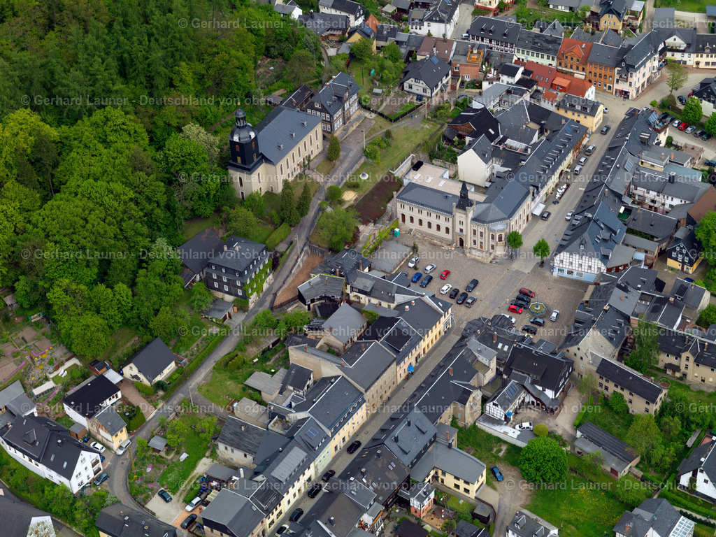 3201642 | Marktplatz mit Rathaus und Stadtkirche, Leutenberg