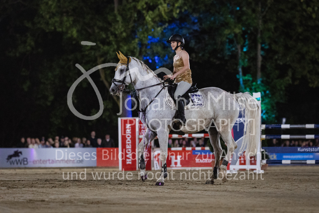 230827_Delbrueck_Kostuem-736 | Deine schönsten Turniermomente als professionelle Fotos! Entdecke hochwertige Pferdesport-Fotografie im Online-Shop. Jetzt Fotos finden & bestellen!