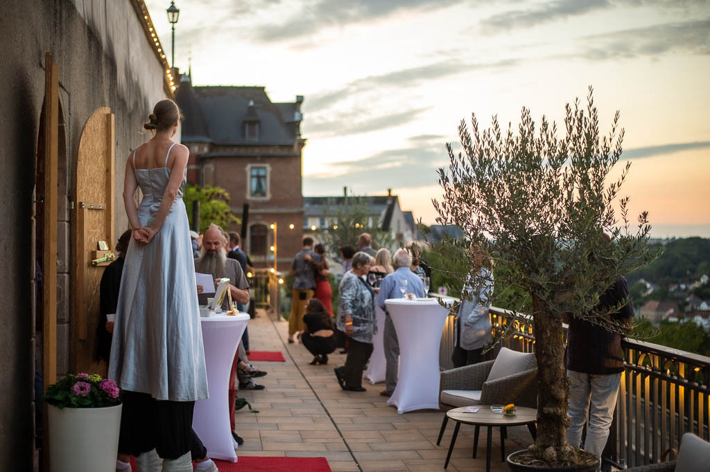 Tango meets Cuba | Tango meets Cuba mit den Klazz Brothers & Cuba Percussion im Forte Belvedere Leisnig zum Festival Hallo Leisnig 2022. - Realisiert mit Pictrs.com