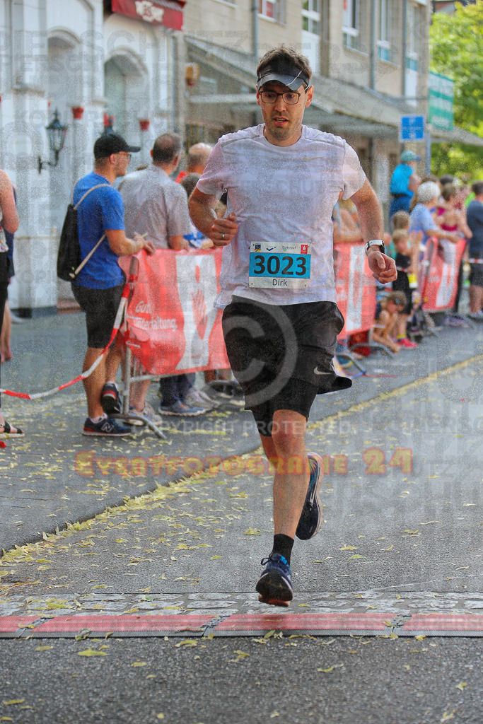 220625_1650_EX1_5166 | Sportfotografie im Rhein-Sieg Kreis, Köln, Bonn, NRW, Rheinland Pfalz, Hessen, etc. Unser Tätigkeitsfeld umfasst den Laufsport vom Volkslauf über den Marathon, Duathlon, Triathon bis zum Ultralauf wie Kölnpfad Ultra oder Schindertrail.