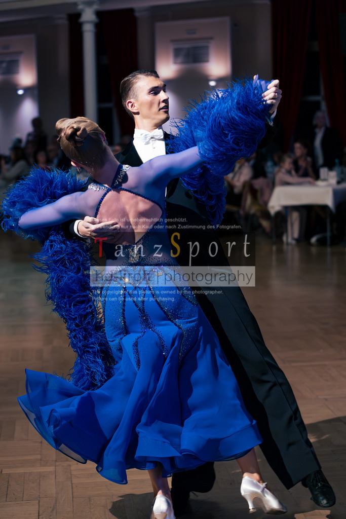20251129_DM-HGS-S-Std_09523 | Tanzsportbilder, Standardtanz, Lateintanz, WDSF, DTV, LTVB, dancecomp, goc, hessen tanzt, blaues band der spree, walzer, tango, wiener walzer, slowfox, quickstepp, samba, rumba, cha-cha-cha, paso doble. jive, hd-kroft photography, turniertanzsport