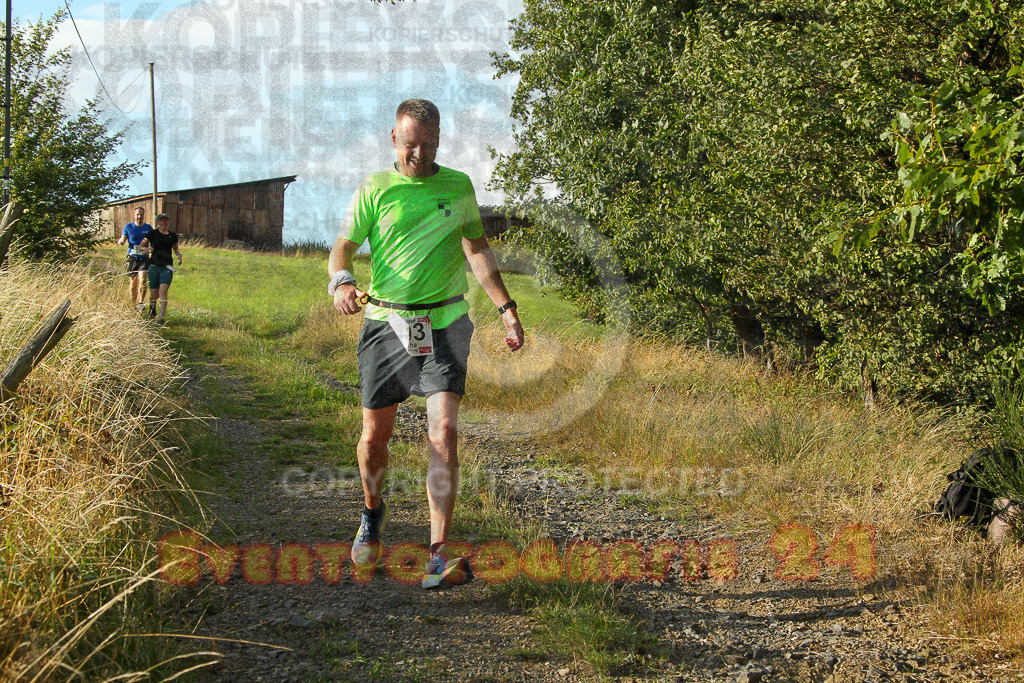 250801_1909_EV4_8200 | Sportfotografie im Rhein-Sieg Kreis, Köln, Bonn, NRW, Rheinland Pfalz, Hessen, etc. Unser Tätigkeitsfeld umfasst den Laufsport vom Volkslauf über den Marathon, Duathlon, Triathon bis zum Ultralauf wie Kölnpfad Ultra oder Schindertrail.