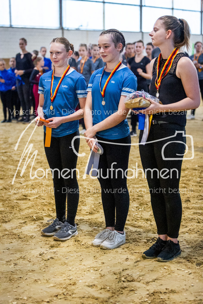 Platzierung5+6+7+NS-006 | MomenTaufnahmen Pferdesportfotos