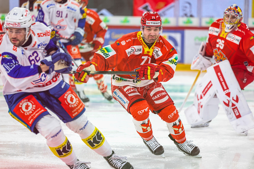 EHCB vs EHCK_wb-1480 | Sportbilder, Sportfotograf, Hochzeits- und Eventfotografin, Flugshows, Portraits und Tiershooting, Aviation, Downhill, Nationalleague, Swissleague, International