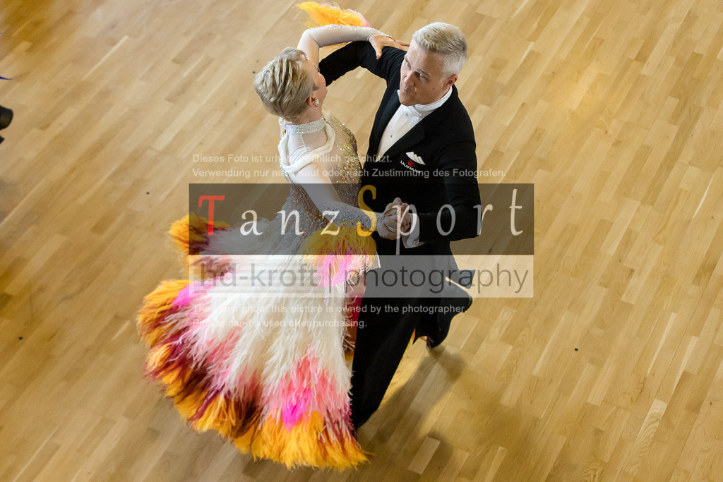20240525_RL-Masters3-Std_5862 | Tanzsportbilder, Standardtanz, Lateintanz, WDSF, DTV, LTVB, dancecomp, goc, hessen tanzt, blaues band der spree, walzer, tango, wiener walzer, slowfox, quickstepp, samba, rumba, cha-cha-cha, paso doble. jive, hd-kroft photography, turniertanzsport