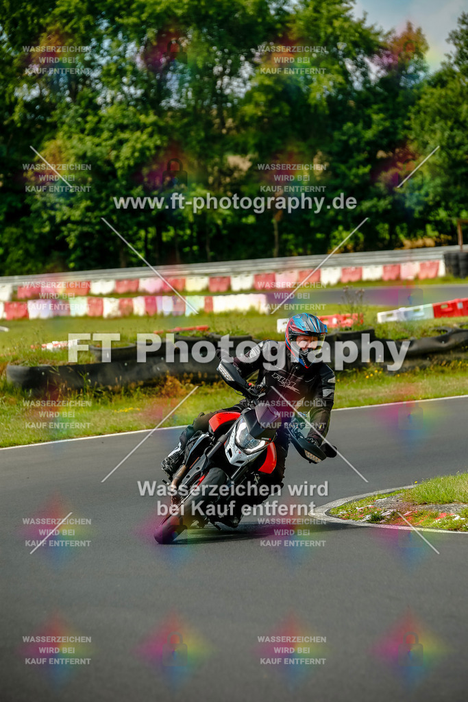 VBK-4689 | Hier findet Ihr Bilder von Touristenfahrten auf der Nürburgring Nordschleife oder von anderen Veranstaltungen die ich besucht habe. Viel Spass beim Durch Schauen 
