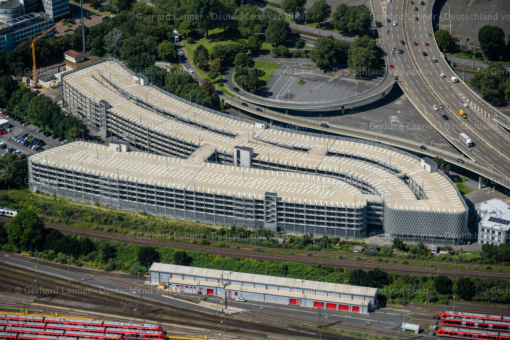 4048689 | Messeparkhaus, Köln