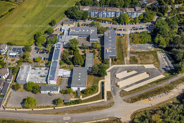 Sprockhoevel220808107 | Luftbild, Mathilde-Anneke-Schule, Solardach, Niedersprockhövel, Sprockhövel, Ruhrgebiet, Nordrhein-Westfalen, Deutschland