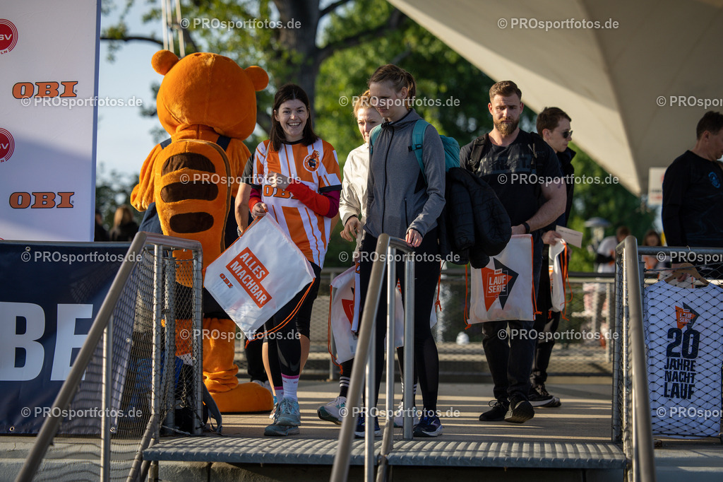 20. OBI Nachtlauf des ASV Koeln, 17.05.2023 | Koeln, 17.05.2023: Impressionen vom 20. OBI Nachtlauf des ASV Koeln rund um den Tanzbrunnen. Foto: Beautiful Sports Pressefotoagentur (www.beautiful-sports.com)