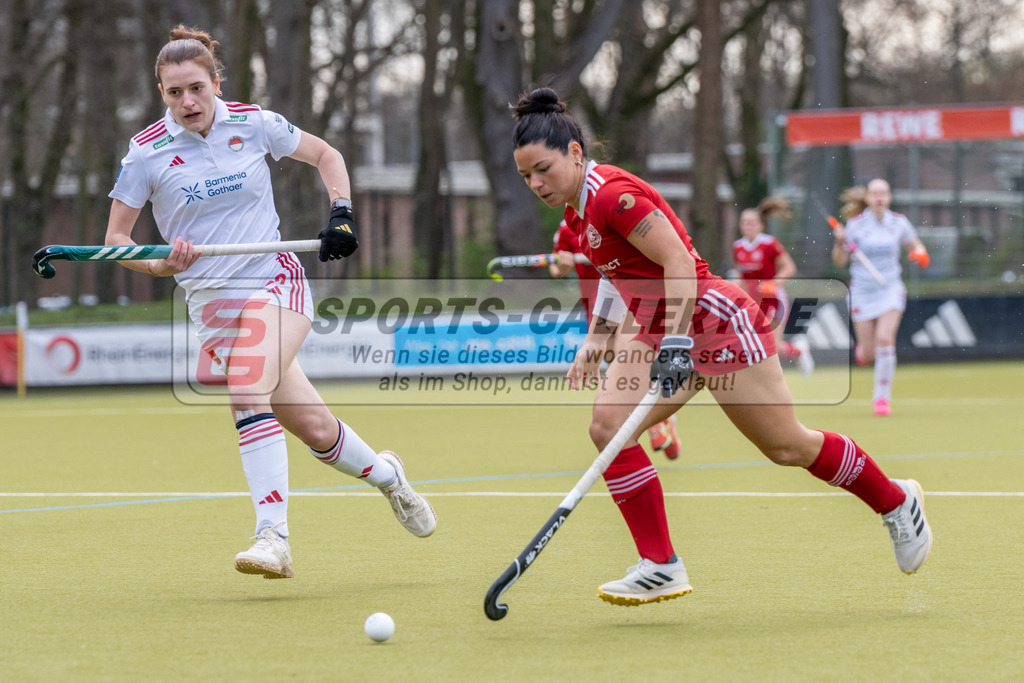 SFE_20260321_0092 | Köln, Deutschland, 21.03.26: Feldhockey 1. Bundesliga Damen zwischen Rot-Weiss Köln - Bremer HC im REWE Sportpark am 21.03.2026 in Köln, Deutschland. (Foto von Stephan Fehrmann)Köln, Germany, 21.03.26: Feldhockey 1. Bundesliga Damen between Rot-Weiss Köln - Bremer HC in REWE Sportpark at 21.03.2026 in Köln, Deutschland. (Foto from Stephan Fehrmann)