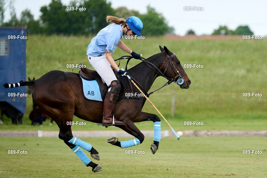 La Tarde Primavera Cup 2025, | La Trade Polo Club Munich, La Trade Primavera Cup 2025, H3 Polo Passion Team vs Ostersee Polo Team, La Trade,  2025-05-24 in Thann / Holzkirchen (Reitanlage) Foto: 089-foto - Realisiert mit Pictrs.com