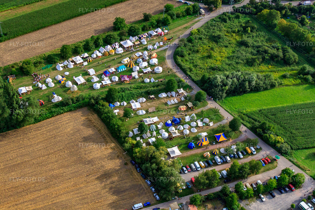 Luftbild: mittelalterl. Fest in Jockgrim im Bundesland Rheinland-Pfalz in Deutschland. Foto: IMG_20269.jpg vom 16.08.2009 durch Werner Riehm/FLY-FOTO.de
