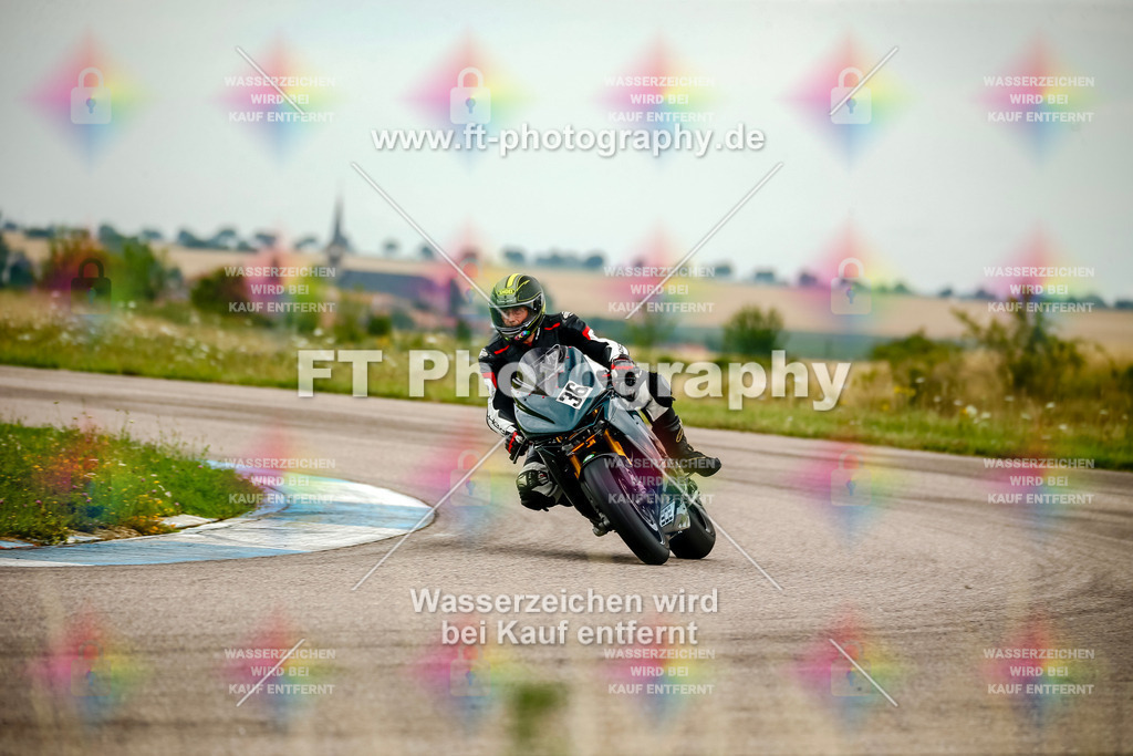 Chambley Juli-2333 | Hier findet Ihr Bilder von Touristenfahrten auf der Nürburgring Nordschleife oder von anderen Veranstaltungen die ich besucht habe. Viel Spass beim Durch Schauen 