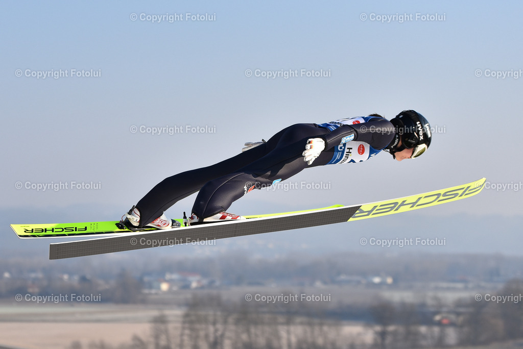 A_LUI_20230210_0022 | HINZENBACH, AUSTRIA, NORDIC SKIING, WOMEN TEAM-SKI JUMPING - FIS WORLD CUP 
IM BILD:  Agnes Reisch (GER)                

FOTO:FOTOLUI/UW