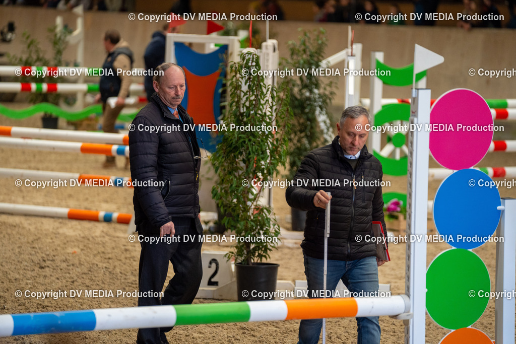 Springen Tag 3-437 | dv-media-shop - Realisiert mit Pictrs.com