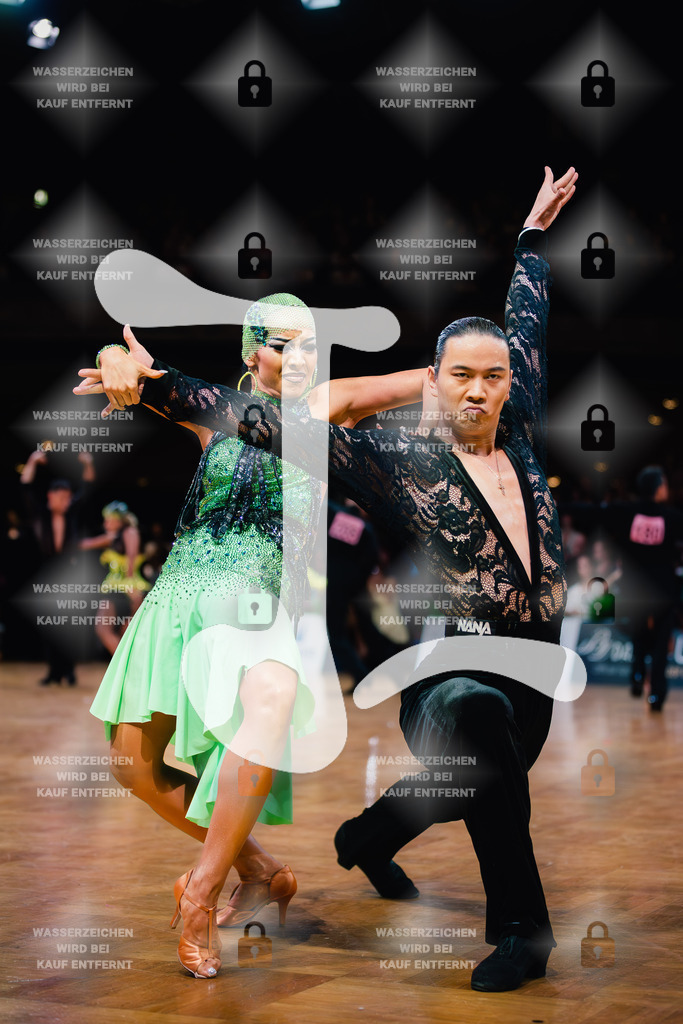 GOC 2025 - WDSF GrandSlam Latin 19th (141) Haobin Gao _ Jingqian Jiao (China)-2025-08-23-3893 | Webshop for digital downloads and prints of dance sport, event & show photographer Julian Link - Realisiert mit Pictrs.com