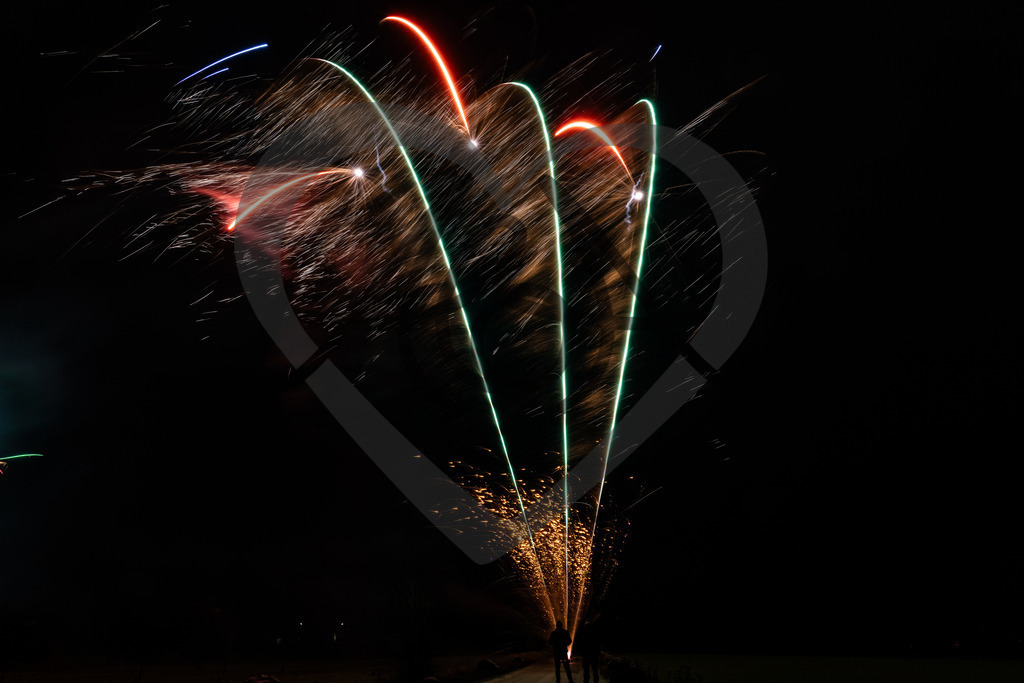 20260101_001445_Silvesterfeuerwerk | aloa-fotografie - Realisiert mit Pictrs.com